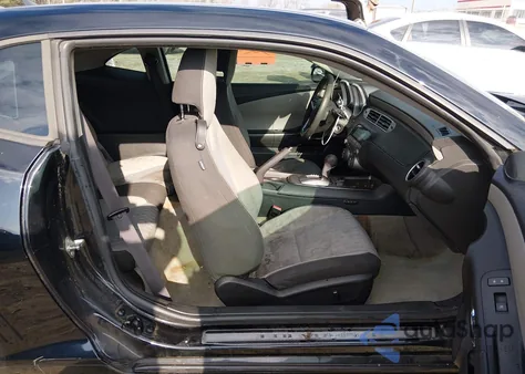 2013 Chevrolet Camaro 2Ls z USA, uszkodzony, nr VIN 2G1FA1E30D9123124